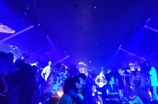 湖北酒吧疫情最新爆料,追踪病毒传播链，揭秘防控挑战